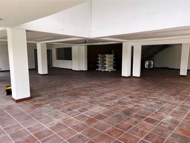 Local en arriendo en Avenida 30 De Agosto, Pereira, 300 m² · foto 8 de 10