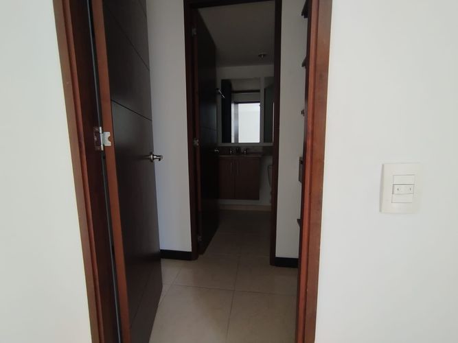 Apartamento de 3 alcobas en venta en Aves Maria, Sabaneta, 91 m² · foto 18 de 24