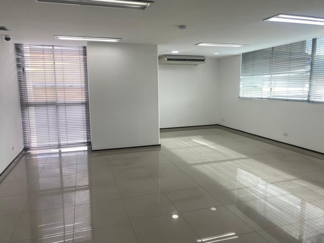 Oficina en arriendo en El Poblado, Medellín, 50 m² · foto 4 de 20