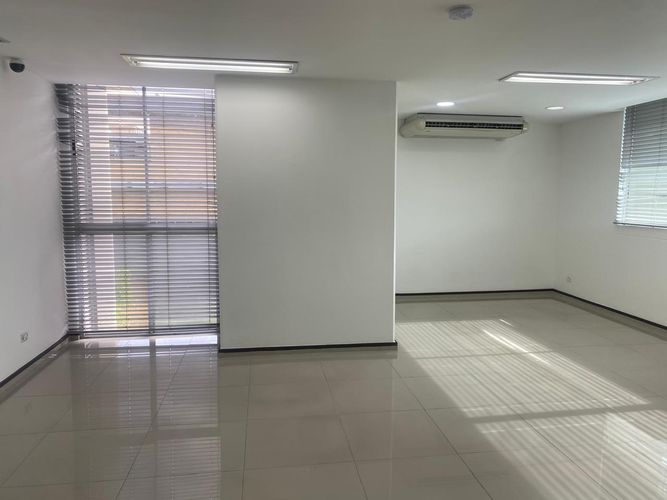 Oficina en arriendo en El Poblado, Medellín, 50 m² · foto 7 de 20
