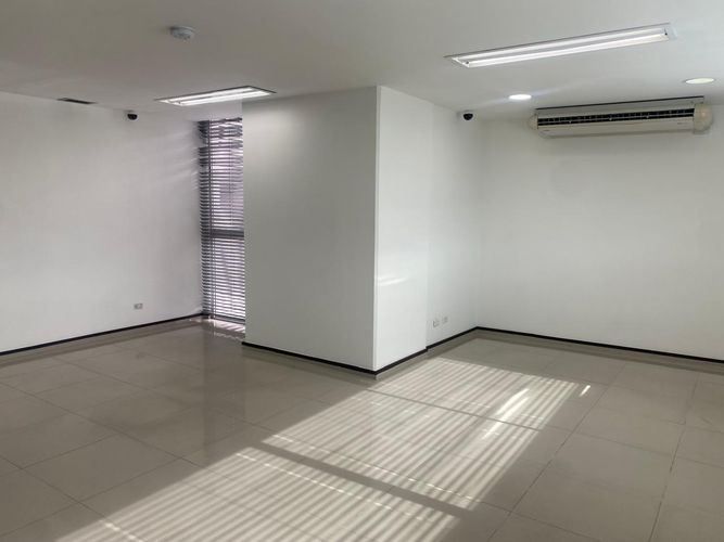 Oficina en arriendo en El Poblado, Medellín, 50 m² · foto 15 de 20