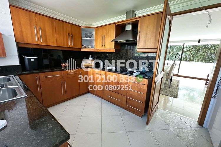 Apartamento de 3 alcobas en arriendo en Los Balsos, Medellín, 190 m² · foto 7 de 22
