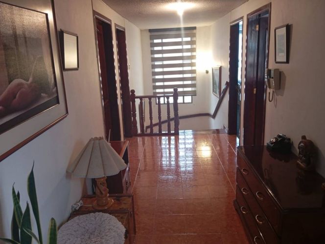 Casa de 5 alcobas en venta en Colon, Pasto, 385 m² · foto 4 de 20