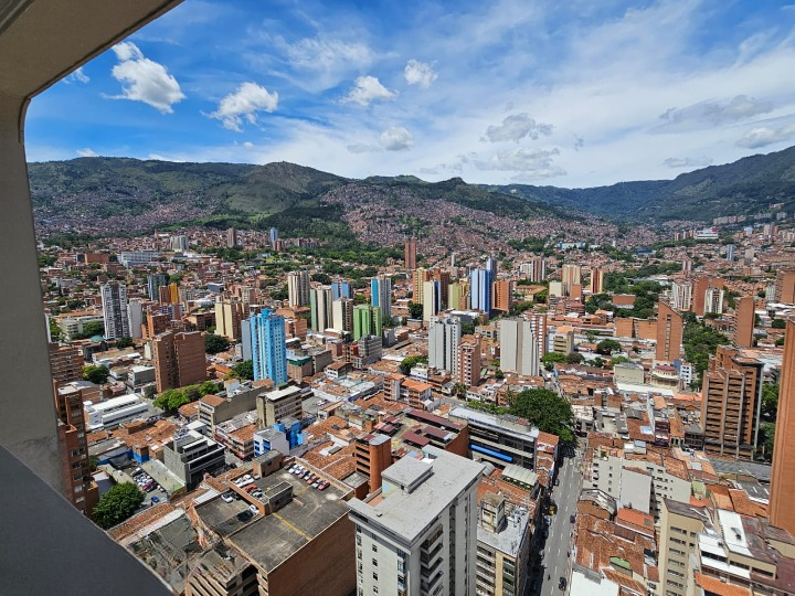 Apartamento en venta en La Candelaria, Medellín · foto 17 de 17