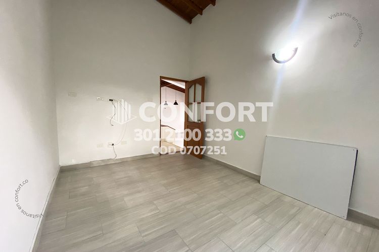 Apartamento de 3 alcobas en arriendo en Loma De Los Gonzalez, Medellín, 97 m² · foto 11 de 24