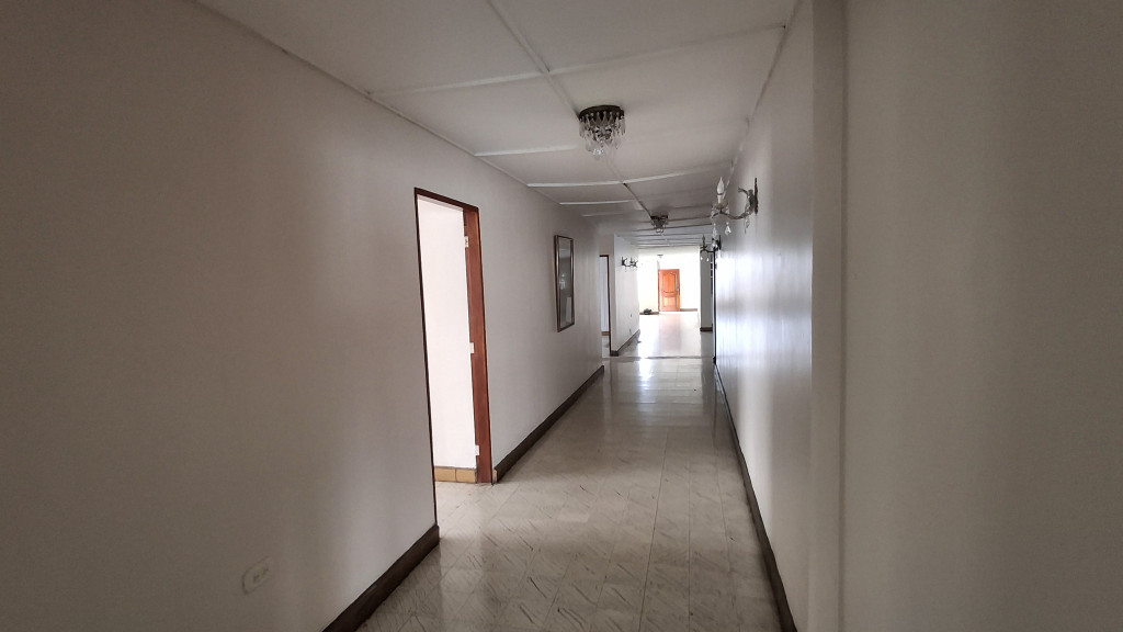 Casa en venta en Ciudad Jardin, Barranquilla · foto 4 de 24