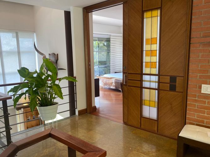 Casa de 3 alcobas en venta en El Poblado, Medellín, 410 m² · foto 10 de 24