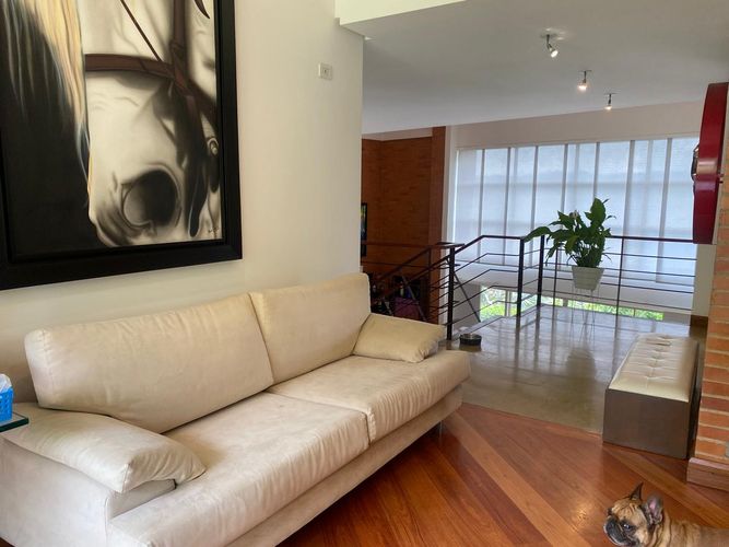Casa de 3 alcobas en venta en El Poblado, Medellín, 410 m² · foto 14 de 24