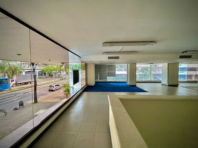 Local en venta en San Vicente, Cali, 434 m² · foto 18 de 24