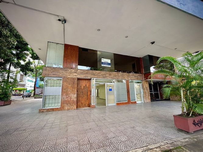 Local en venta en San Vicente, Cali, 434 m² · foto 19 de 24