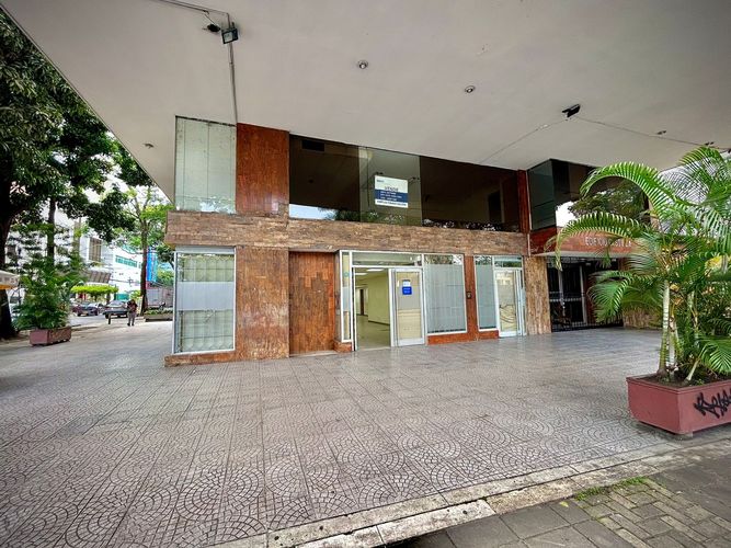 Local en venta en San Vicente, Cali, 434 m² · foto 22 de 24