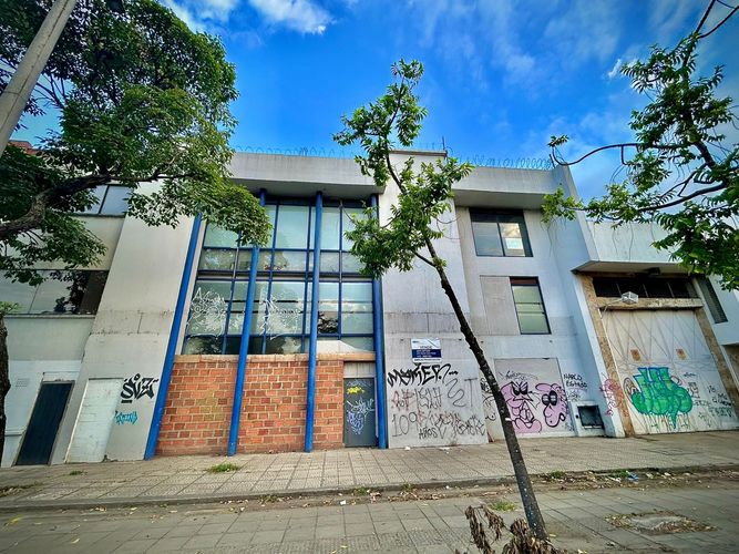 Bodega en venta en Popular, Cali, 599 m² · foto 2 de 8