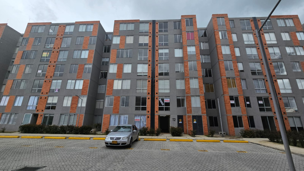 Apartamento en venta en Santa Lucia, Chía · foto 2 de 18