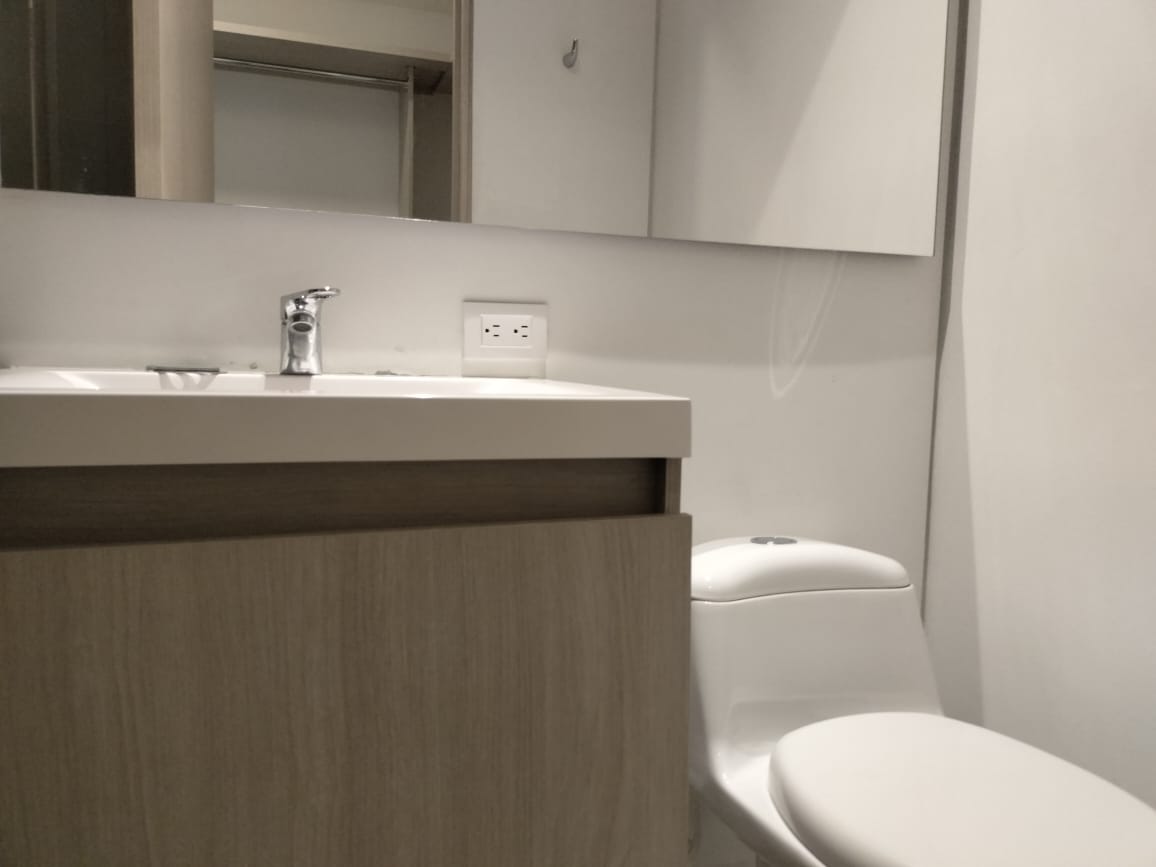 Apartamento en venta en Jardines, Envigado · foto 10 de 17