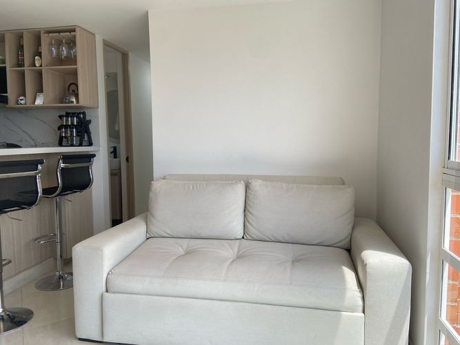 Apartamento de 2 alcobas en venta en Maria Auxiliadora, Sabaneta, 50 m² · foto 2 de 19