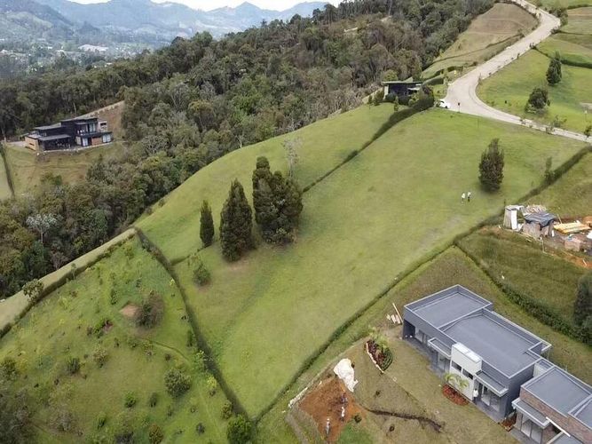 Lote en venta en El Porvenir, Rionegro, 3000 m² · foto 9 de 9