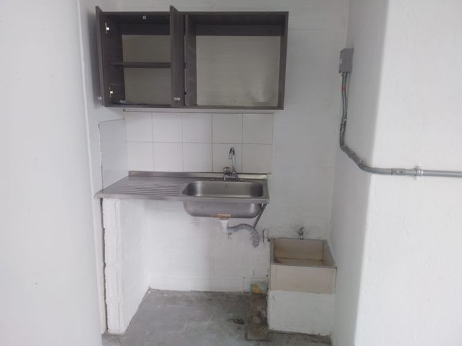 Bodega en arriendo en Belén, Medellín, 260 m² · foto 5 de 13