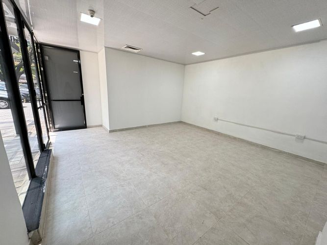 Local en arriendo en Milla De Oro, Medellín, 48 m² · foto 3 de 6