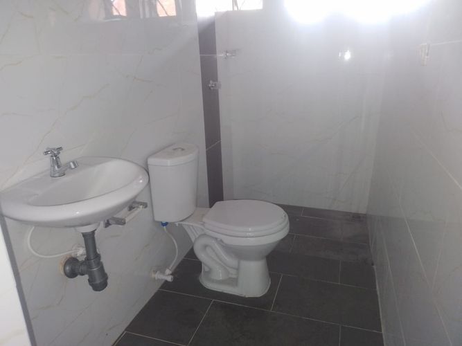 Oficina en arriendo en Laureles, Medellín, 220 m² · foto 5 de 15