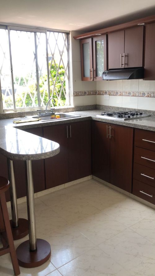 Apartamento de 4 alcobas en venta en Belalcazar, Cali, 90 m² · foto 4 de 16
