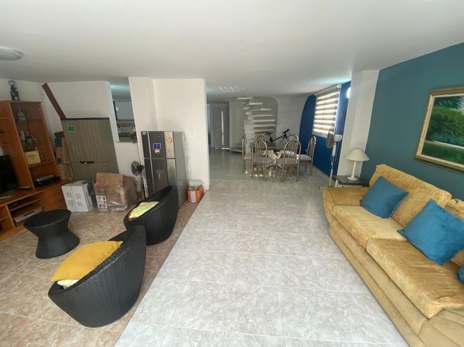 Casa de 4 alcobas en venta en Prados Del Norte, Cali, 230 m² · foto 6 de 24