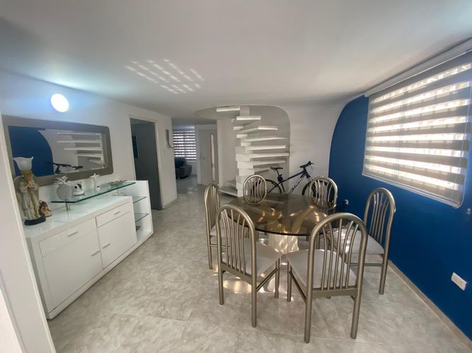 Casa de 4 alcobas en venta en Prados Del Norte, Cali, 230 m² · foto 7 de 24