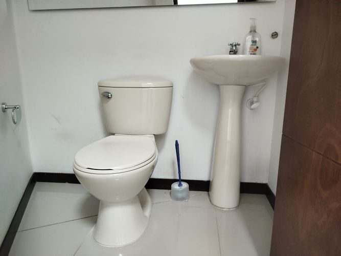 Oficina en arriendo en El Tesoro, Medellín, 40 m² · foto 6 de 6