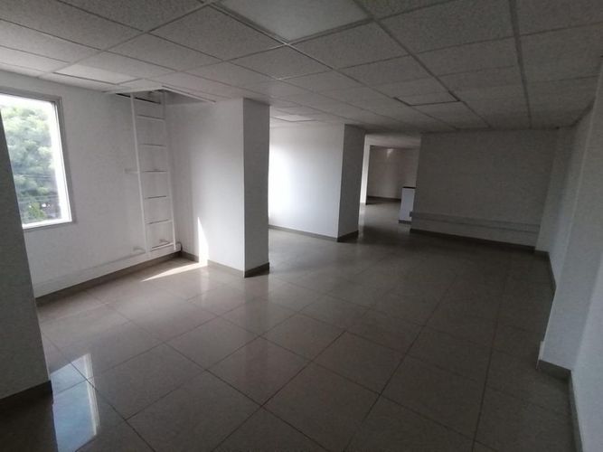 Oficina en arriendo en Las Delicias, Barranquilla, 151 m² · foto 5 de 15