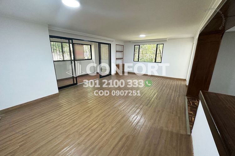 Apartamento de 3 alcobas en arriendo en La Florida, Medellín, 147 m² · foto 3 de 24