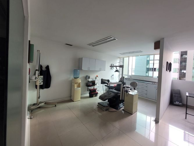 Oficina en venta en Los Balsos, Medellín, 52 m² · foto 4 de 7
