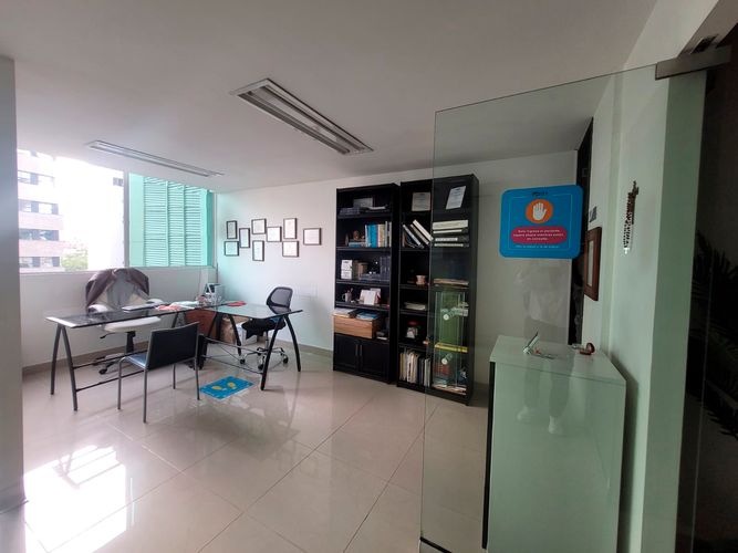 Oficina en venta en Los Balsos, Medellín, 52 m² · foto 7 de 7