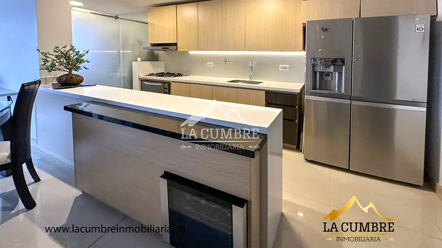 Apartamento de 3 alcobas en arriendo en Castropol, Medellín, 113 m² · foto 5 de 11