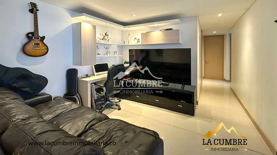 Apartamento de 3 alcobas en arriendo en Castropol, Medellín, 113 m² · foto 6 de 11