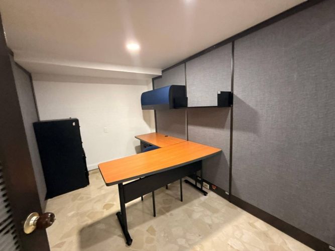 Local en venta en Sotomayor, Bucaramanga, 317 m² · foto 17 de 24
