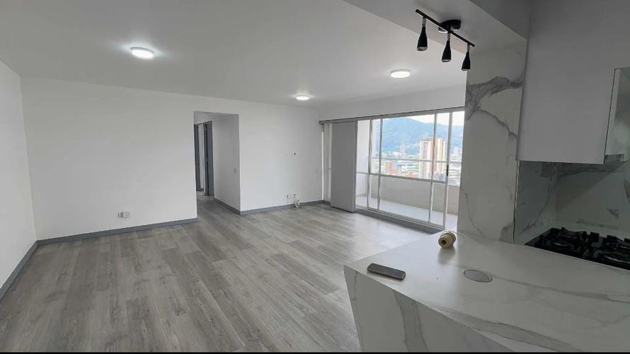 Apartamento de 3 alcobas en venta en Aves Maria, Sabaneta, 90 m² · foto 24 de 24