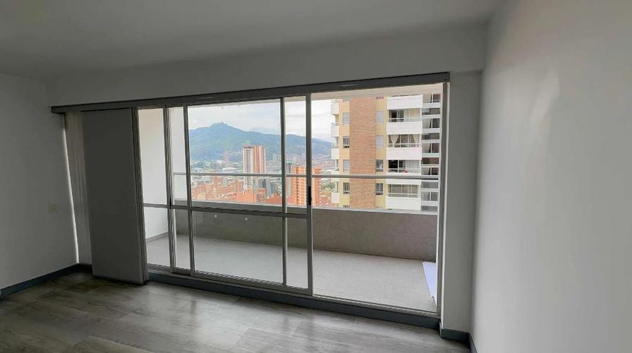 Apartamento de 3 alcobas en venta en Aves Maria, Sabaneta, 90 m² · foto 4 de 24