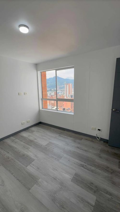 Apartamento de 3 alcobas en venta en Aves Maria, Sabaneta, 90 m² · foto 14 de 24