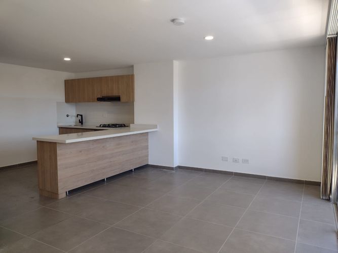 Apartamento de 2 alcobas en arriendo en Shellmar, Medellín, 72 m² · foto 2 de 24