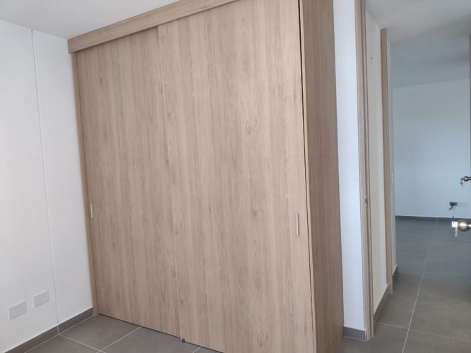 Apartamento de 2 alcobas en arriendo en Shellmar, Medellín, 72 m² · foto 6 de 24