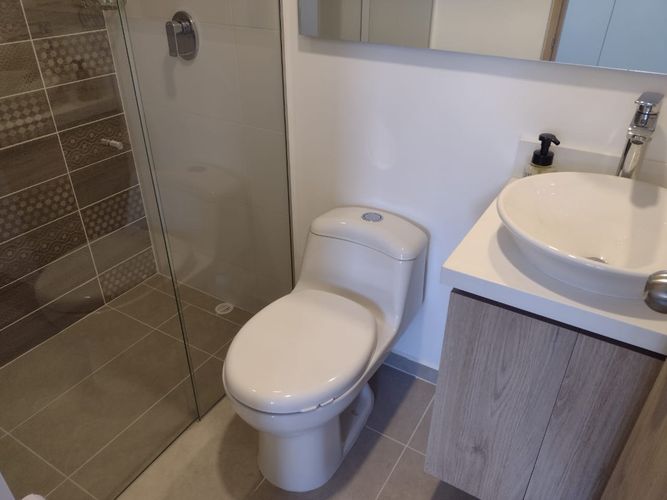 Apartamento de 2 alcobas en arriendo en Shellmar, Medellín, 72 m² · foto 7 de 24