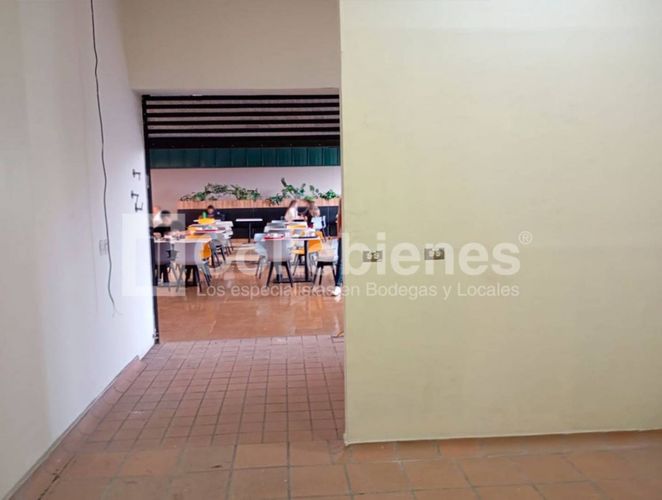Local en arriendo en Colombia, Medellín, 27 m² · foto 5 de 7