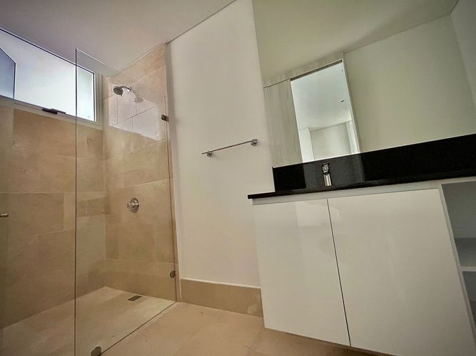 Apartamento de 3 alcobas en venta en Bellavista, Cali, 172 m² · foto 7 de 23
