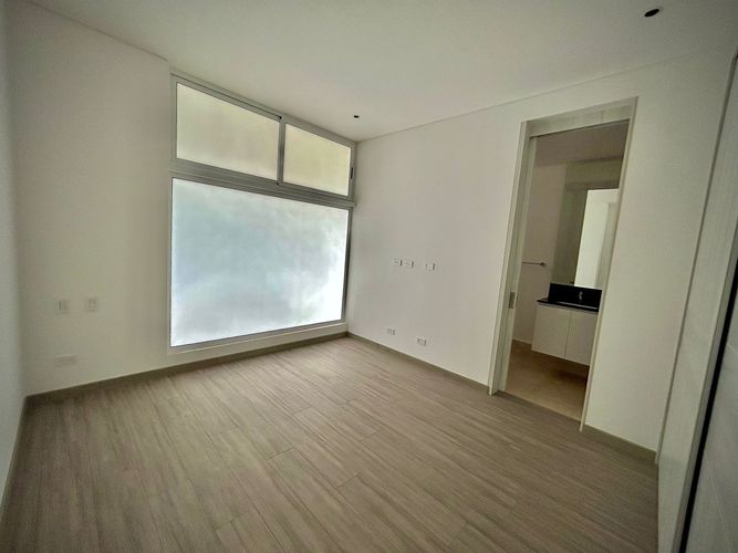 Apartamento de 3 alcobas en venta en Bellavista, Cali, 172 m² · foto 16 de 23