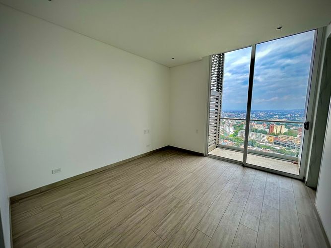 Apartamento de 3 alcobas en venta en Bellavista, Cali, 172 m² · foto 17 de 23