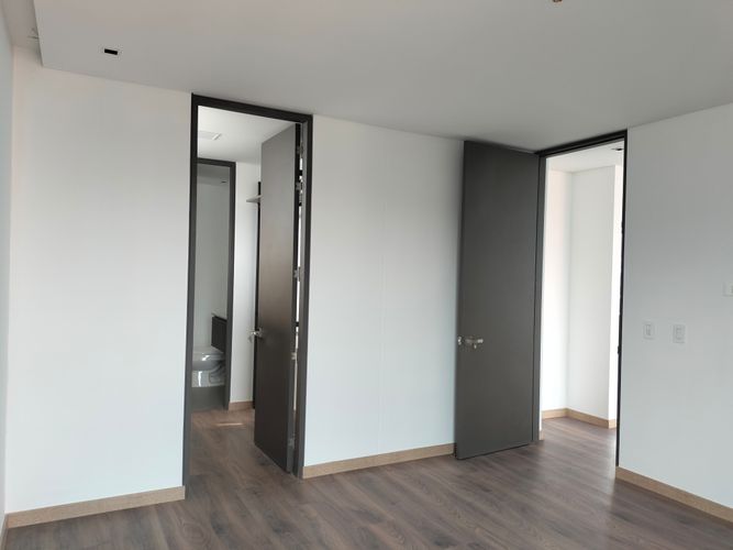 Apartamento de 3 alcobas en arriendo en Las Palmas, Medellín, 143 m² · foto 9 de 19