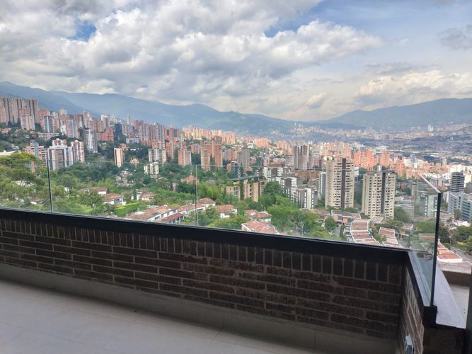 Apartamento de 3 alcobas en arriendo en Las Palmas, Medellín, 143 m² · foto 19 de 19