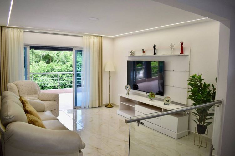 Casa de 4 alcobas en venta en Guayanas, Floridablanca, 250 m² · foto 15 de 24
