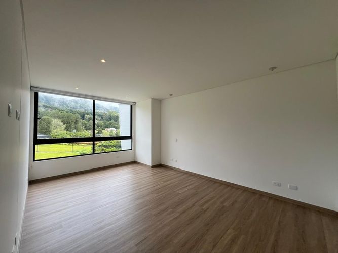 Apartamento de 2 alcobas en venta en Yarumal, Rionegro, 128 m² · foto 5 de 11