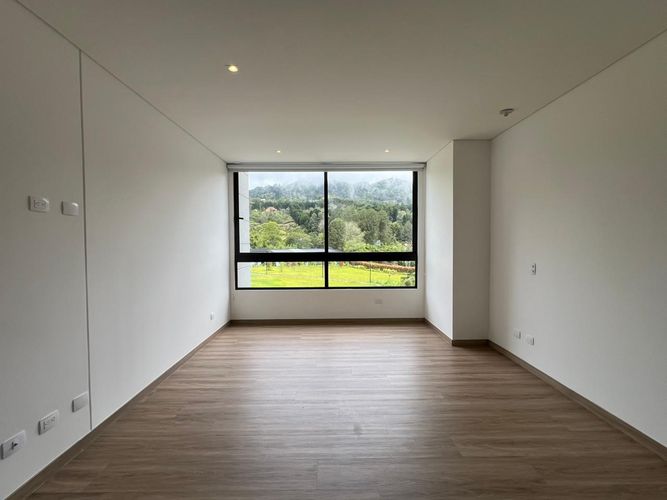 Apartamento de 2 alcobas en venta en Yarumal, Rionegro, 128 m² · foto 6 de 11