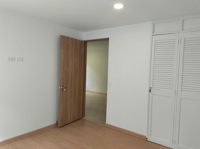 Apartamento de 3 alcobas en arriendo en El Poblado, Medellín, 163 m² · foto 12 de 20